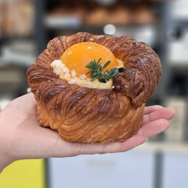 Apricot & Lemon Thyme Danish